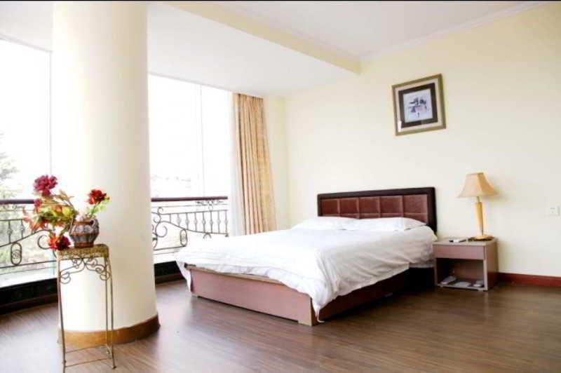 Fortune Business Hotel Qingdao Extérieur photo