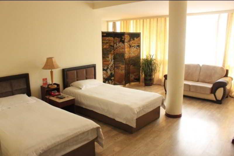 Fortune Business Hotel Qingdao Extérieur photo