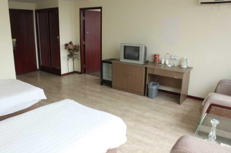 Fortune Business Hotel Qingdao Extérieur photo