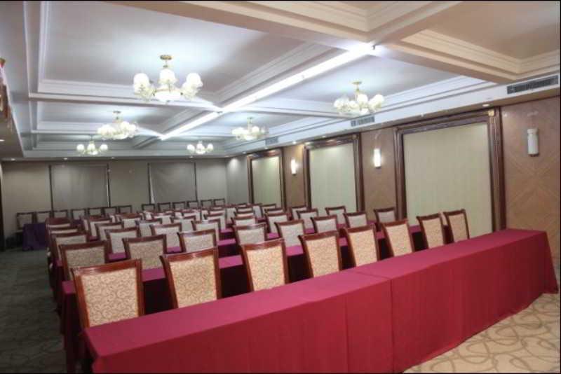 Fortune Business Hotel Qingdao Extérieur photo